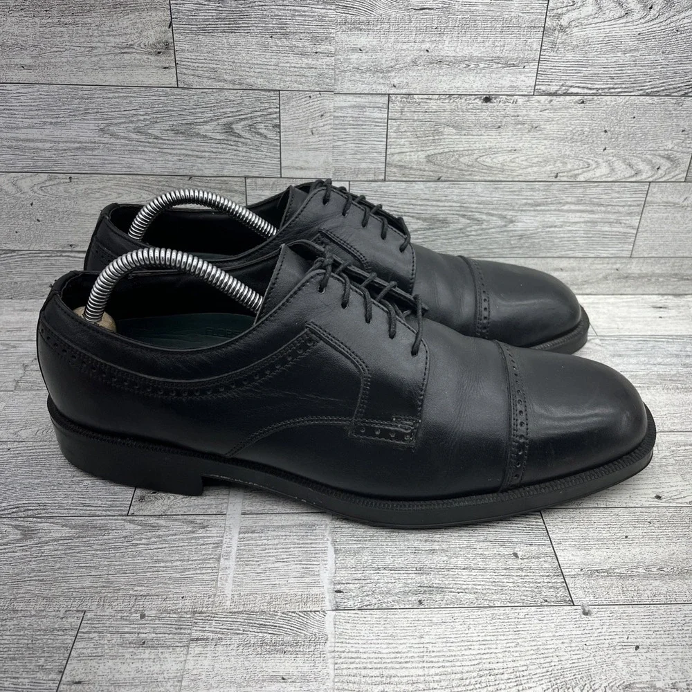 Florsheim material lace touch